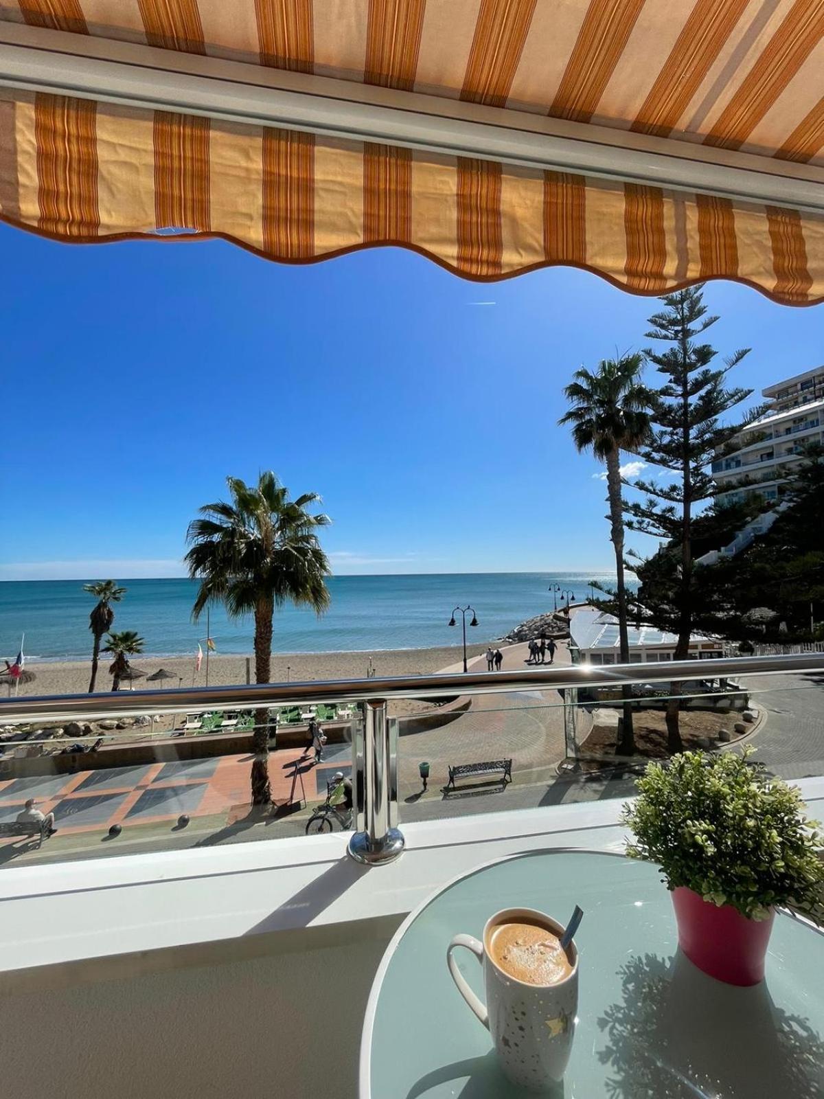 Roca Chica. Studio - First Line Beach Torremolinos Dış mekan fotoğraf